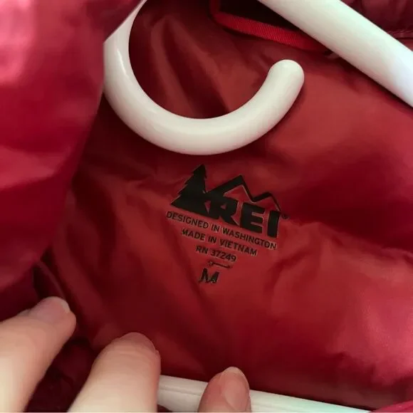 REI Women's Medium Primaloft Down Puffer Vest - Picture 2 of 7